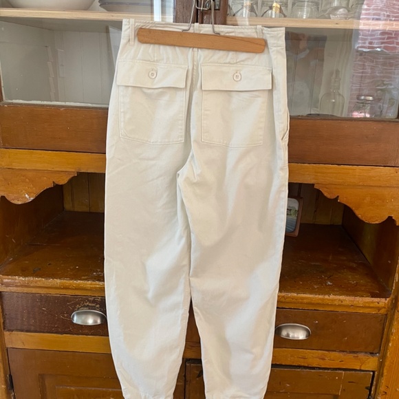 Dôen Doen Walker Pant in Nutmilk Size 6, 28” Barrel Leg Pant - Picture 6 of 6